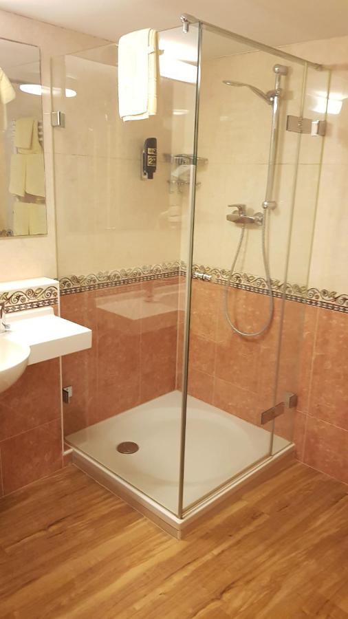 إنغولشتات Villa Viktoria 1 - Apartments - City Center المظهر الخارجي الصورة